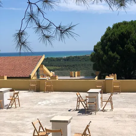 Ξενοδοχείο με διαμερίσματα Amica