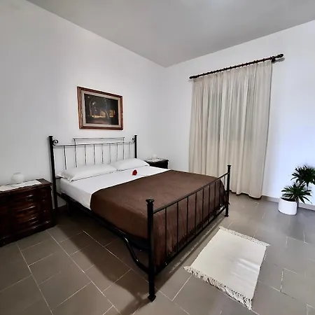 Ξενοδοχείο με διαμερίσματα Amica 3*