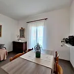 Amica Apartahotel 4*