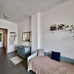 Apart-hotel Amica