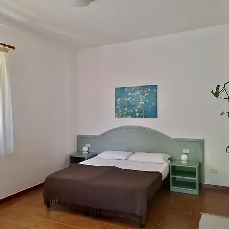 Amica 4* Вьесте