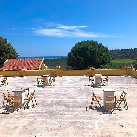 Amica Aparthotel 4*