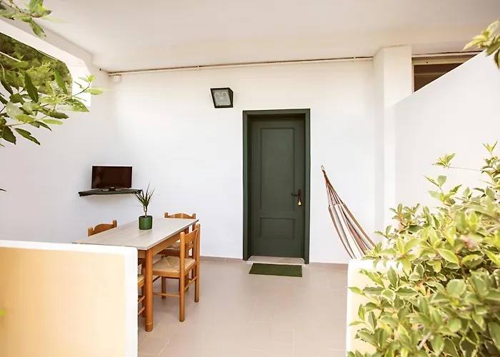 Amica Aparthotel 3*