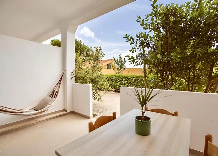 Amica Aparthotel 3*